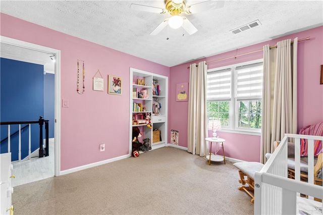 3044 Periwinkle Drive, Snellville, GA 30078