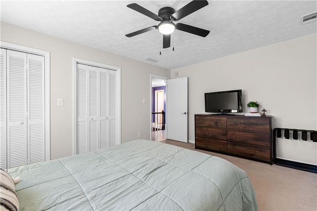 3044 Periwinkle Drive, Snellville, GA 30078