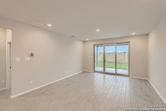 10922 LOCKHEED DR, Converse, TX 78109