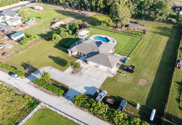 21286 E Meza Ln, Linden, CA 95236