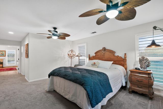 21286 E Meza Ln, Linden, CA 95236