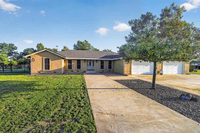 21286 E Meza Ln, Linden, CA 95236