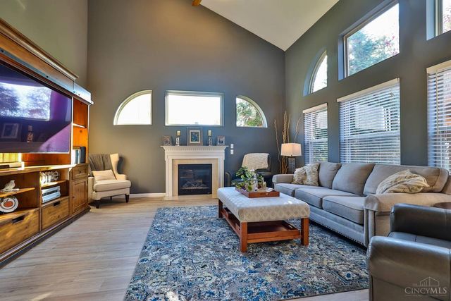 10716 Carolina Pines Drive, Harrison, OH 45030