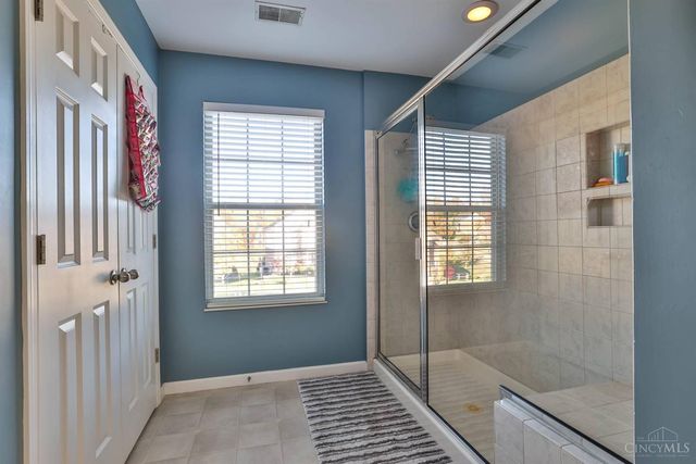 10716 Carolina Pines Drive, Harrison, OH 45030