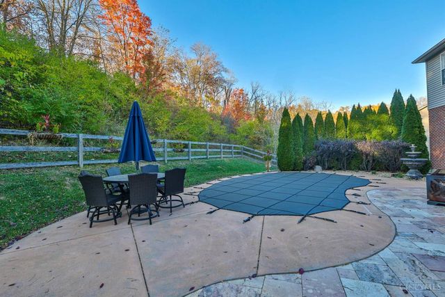 10716 Carolina Pines Drive, Harrison, OH 45030