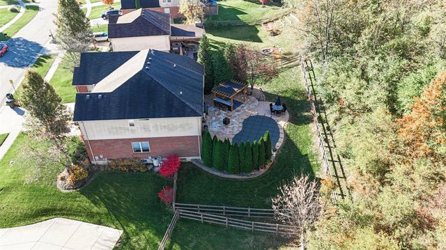 10716 Carolina Pines Drive, Harrison, OH 45030