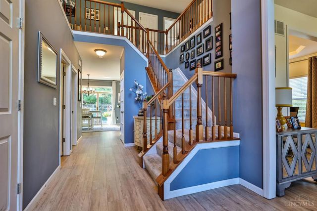 10716 Carolina Pines Drive, Harrison, OH 45030