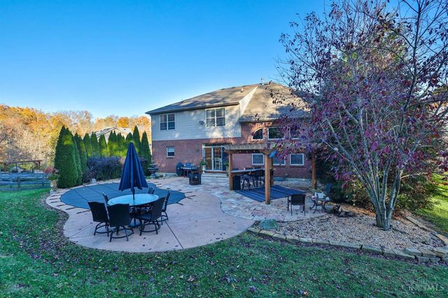 10716 Carolina Pines Drive, Harrison, OH 45030