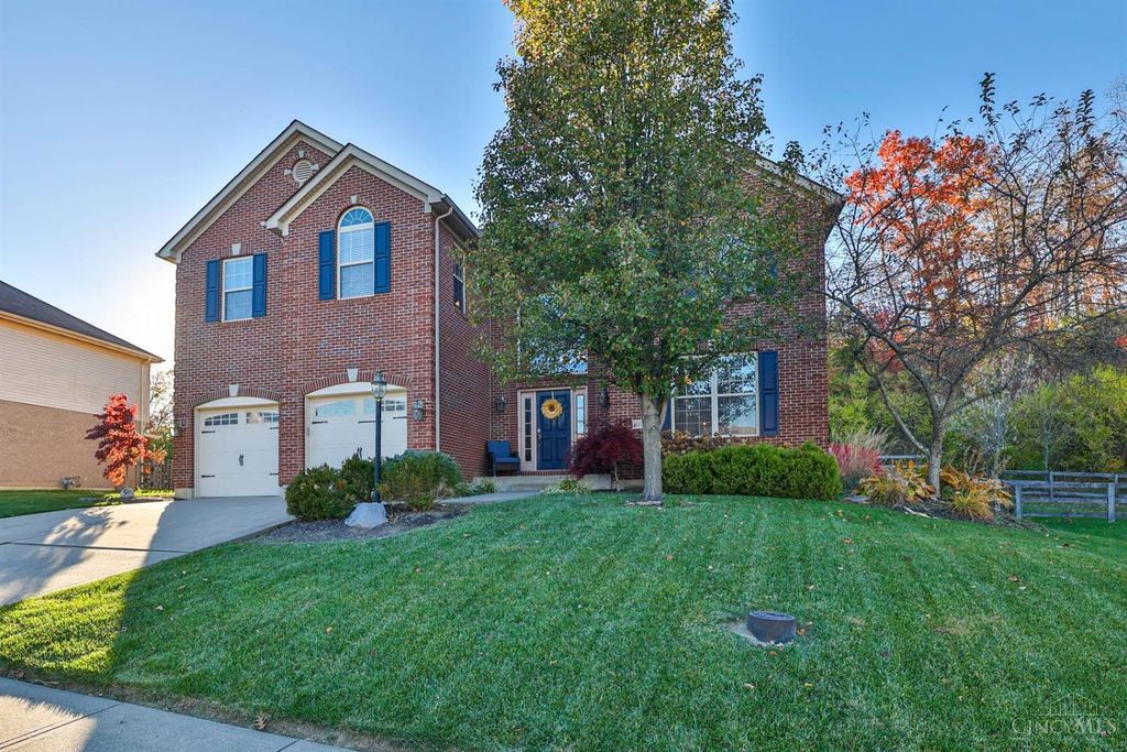 10716 Carolina Pines Drive, Harrison, OH 45030