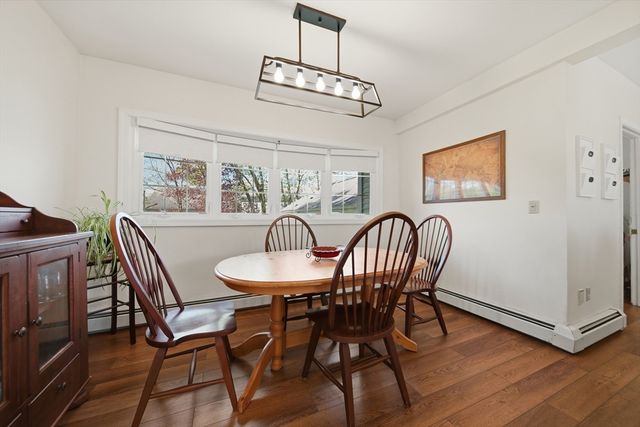 39 E Main St, Merrimac, MA 01860