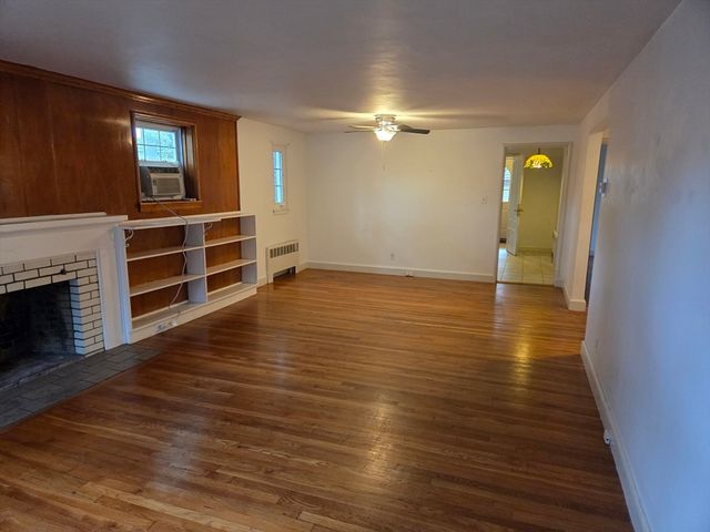 1004 Belmont St 1, Watertown, MA 02472