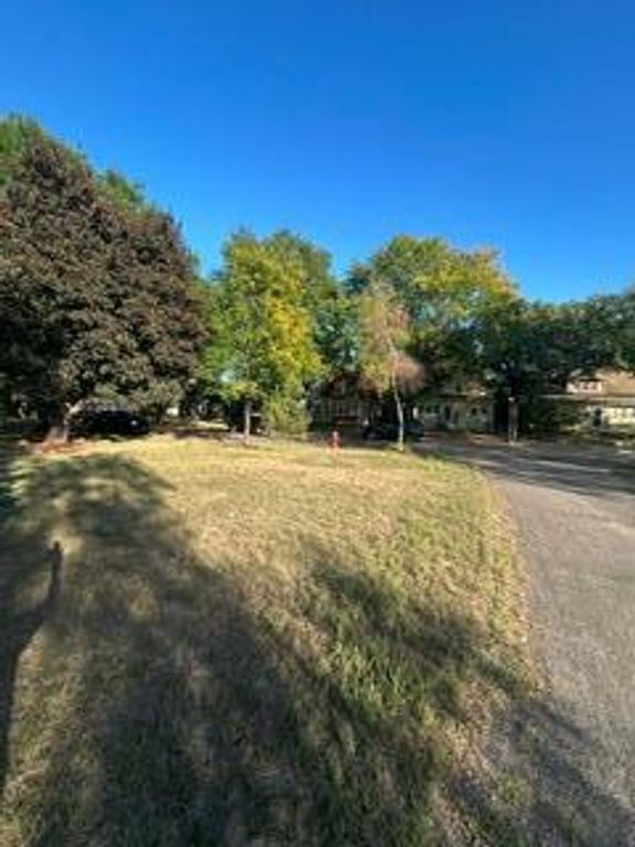 1611 Race Street, North Saint Paul, MN 55102 — photo 3