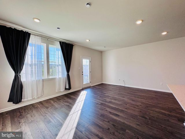 28 NELSONS WAY, Westampton, NJ 08060