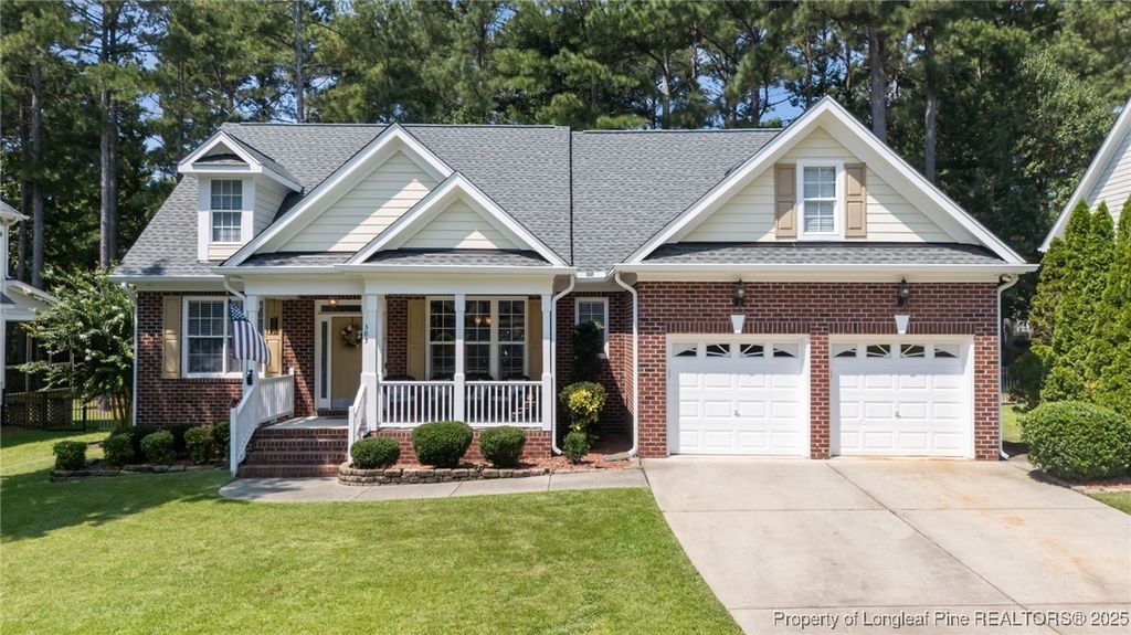 383 Falling Water Road, Spring Lake, NC 28390