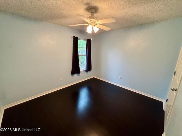 84118 Lola Drive, Diamondhead, MS 39525