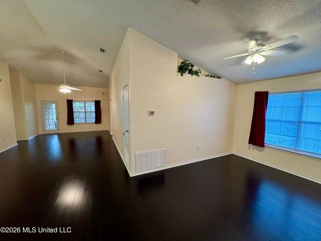 84118 Lola Drive, Diamondhead, MS 39525