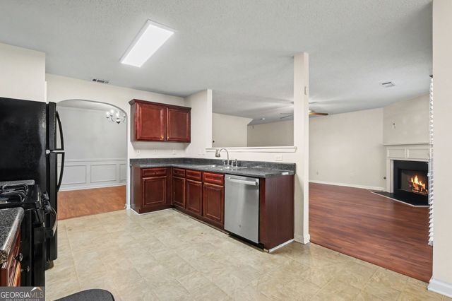 1821 Roble Drive, Atlanta, GA 30349