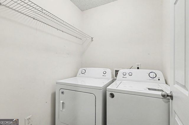 1821 Roble Drive, Atlanta, GA 30349