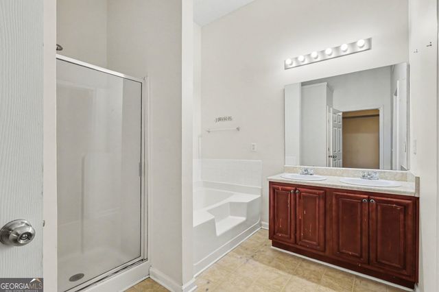 1821 Roble Drive, Atlanta, GA 30349