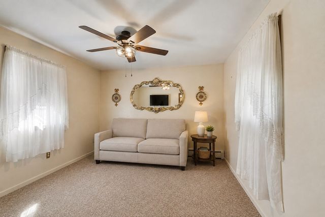 12 Dane St, Peabody, MA 01960