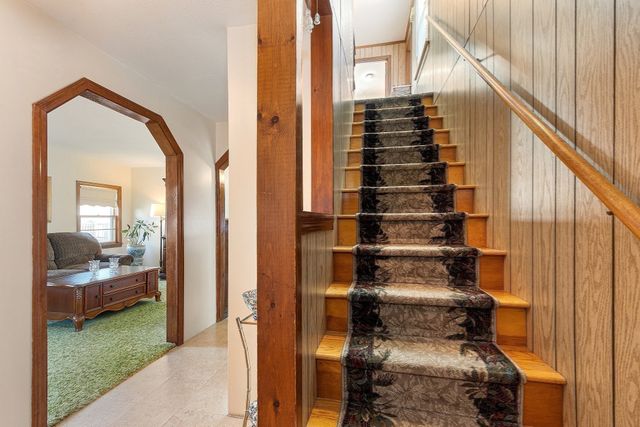 12 Dane St, Peabody, MA 01960