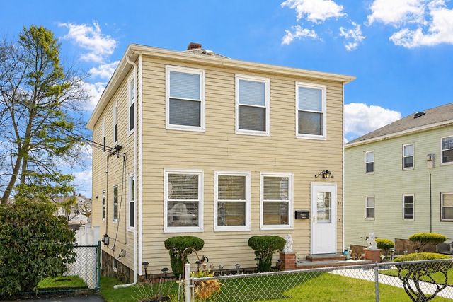 12 Dane St, Peabody, MA 01960