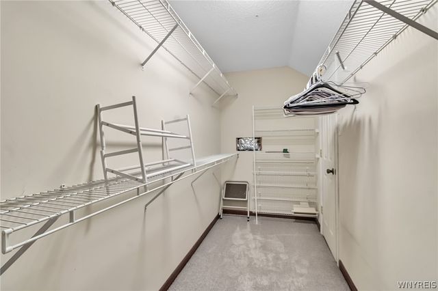 4190 Thornwood Lane, Clarence, NY 14221