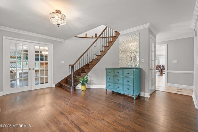 79 Cypress Neck Road, Middletown, NJ 07748