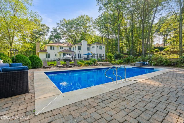 79 Cypress Neck Road, Middletown, NJ 07748