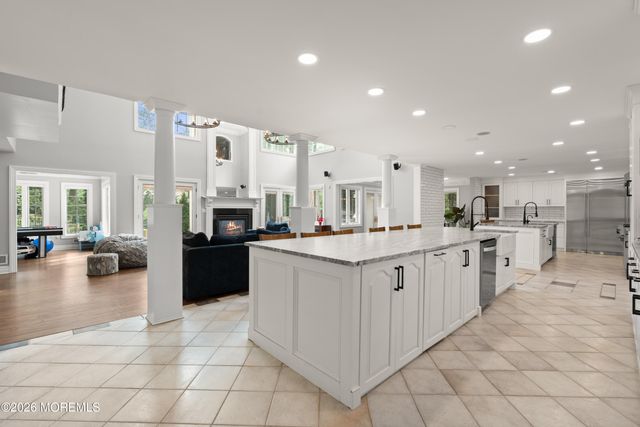79 Cypress Neck Road, Middletown, NJ 07748