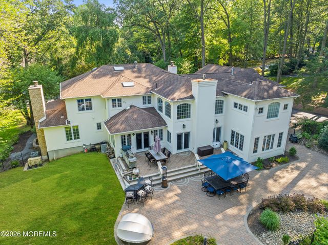 79 Cypress Neck Road, Middletown, NJ 07748