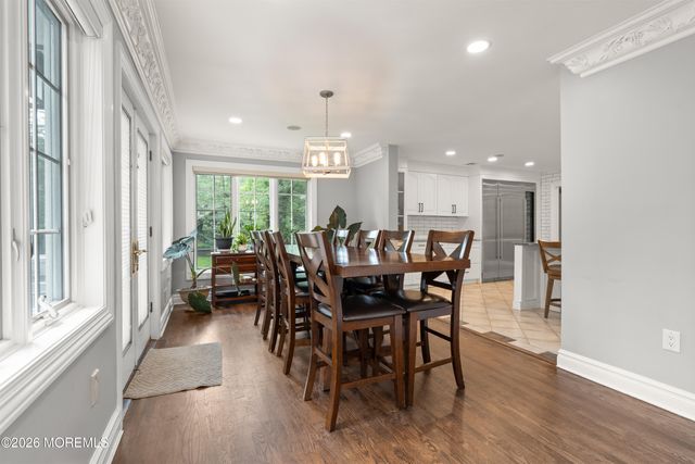 79 Cypress Neck Road, Middletown, NJ 07748