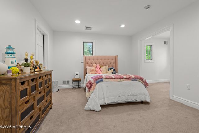 79 Cypress Neck Road, Middletown, NJ 07748