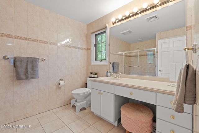 79 Cypress Neck Road, Middletown, NJ 07748