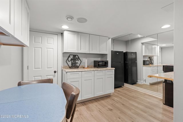 79 Cypress Neck Road, Middletown, NJ 07748