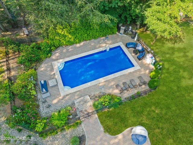 79 Cypress Neck Road, Middletown, NJ 07748