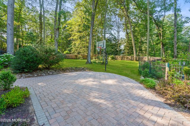 79 Cypress Neck Road, Middletown, NJ 07748