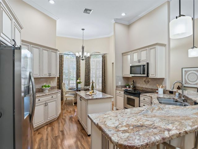 707 CIMARRON AVENUE, The Villages, FL 32159