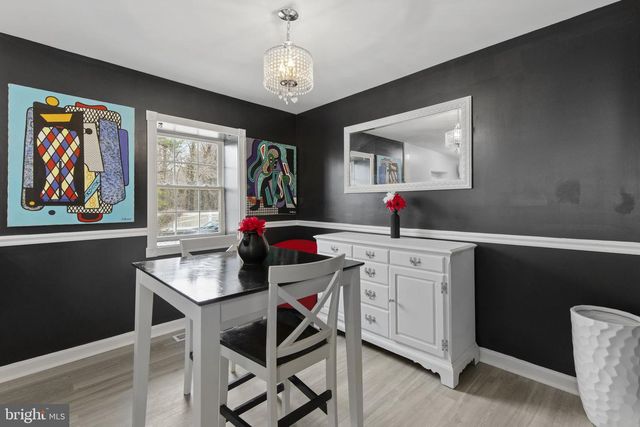 7662 PINE HAVEN DR, Pasadena, MD 21122