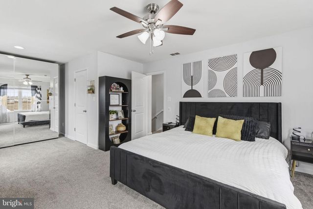 7662 PINE HAVEN DR, Pasadena, MD 21122