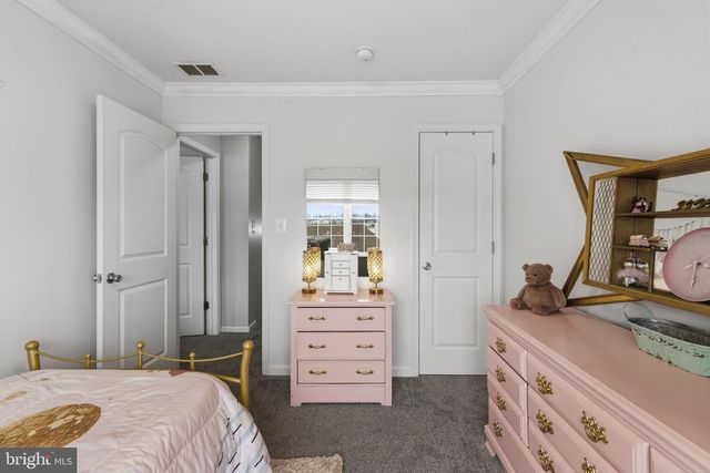 7662 PINE HAVEN DR, Pasadena, MD 21122