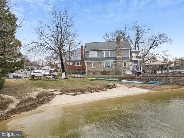 7662 PINE HAVEN DR, Pasadena, MD 21122