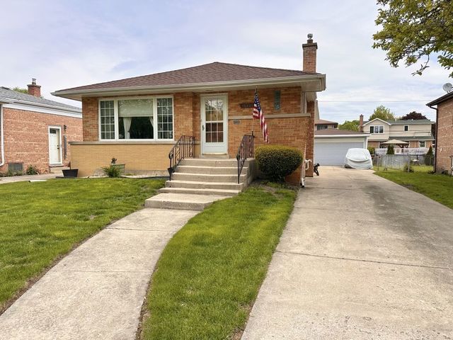 10021 Minnick Avenue, Oak Lawn, IL 60453