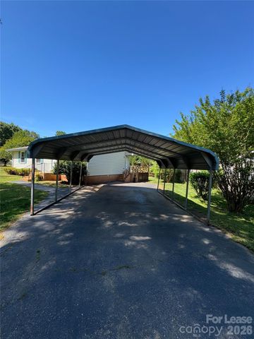 119 Morris Avenue, Mount Holly, NC 28120
