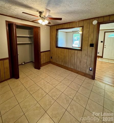 119 Morris Avenue, Mount Holly, NC 28120