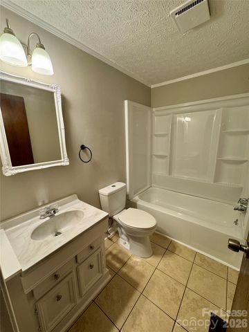 119 Morris Avenue, Mount Holly, NC 28120