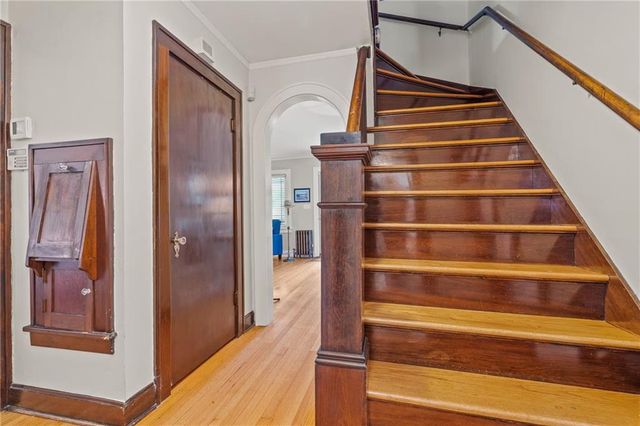 6439 Walnut Street, Kansas City, MO 64113