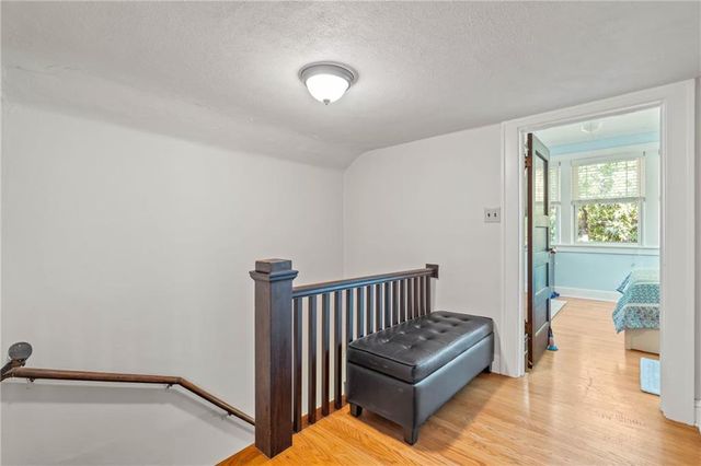 6439 Walnut Street, Kansas City, MO 64113