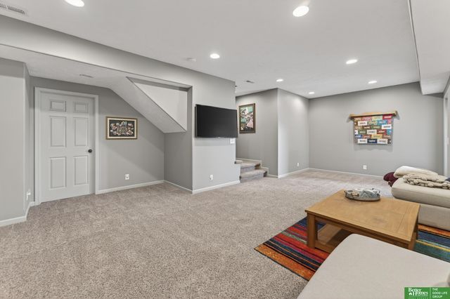 13509 S 45th Street, Papillion, NE 68133