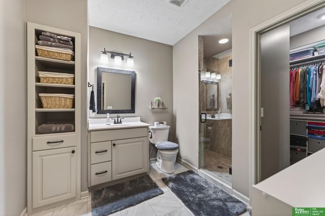 13509 S 45th Street, Papillion, NE 68133